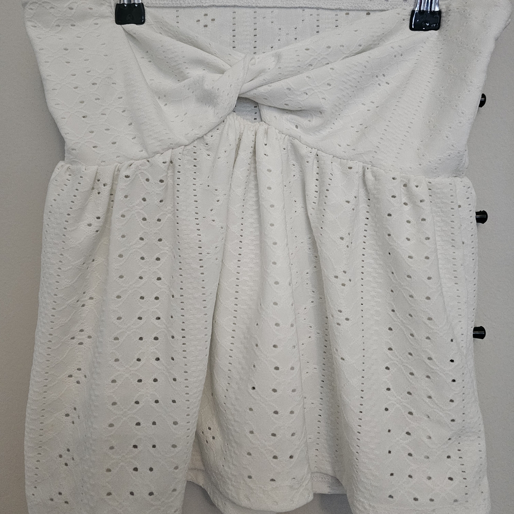 SHEIN White Eyelet Strapless Top Sz S